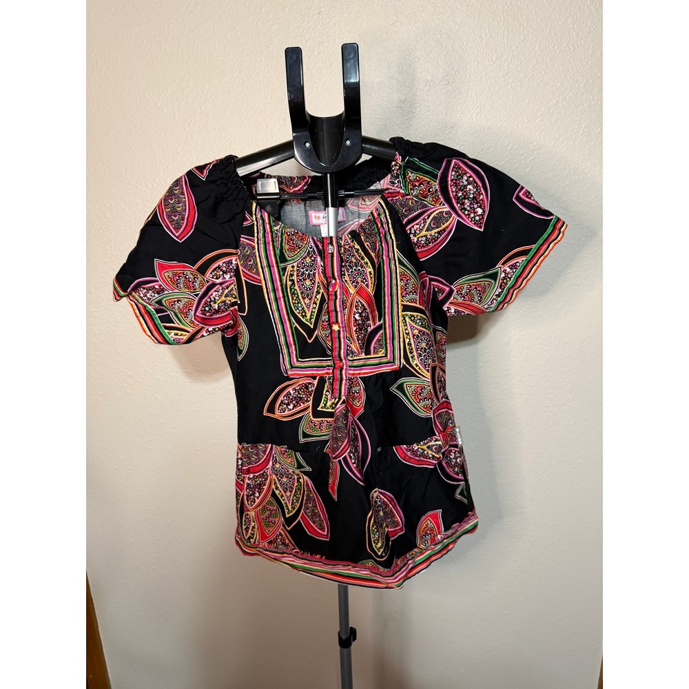 Koi Happiness Scrub Tops Lot of 3 Floral Paisley Print Short Sleeve V-Neck Small